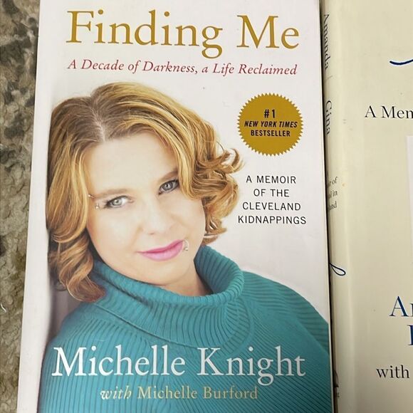 Finding Me and Hope Memoirs (Book Bundle) Nonfiction - Picture 2 of 10